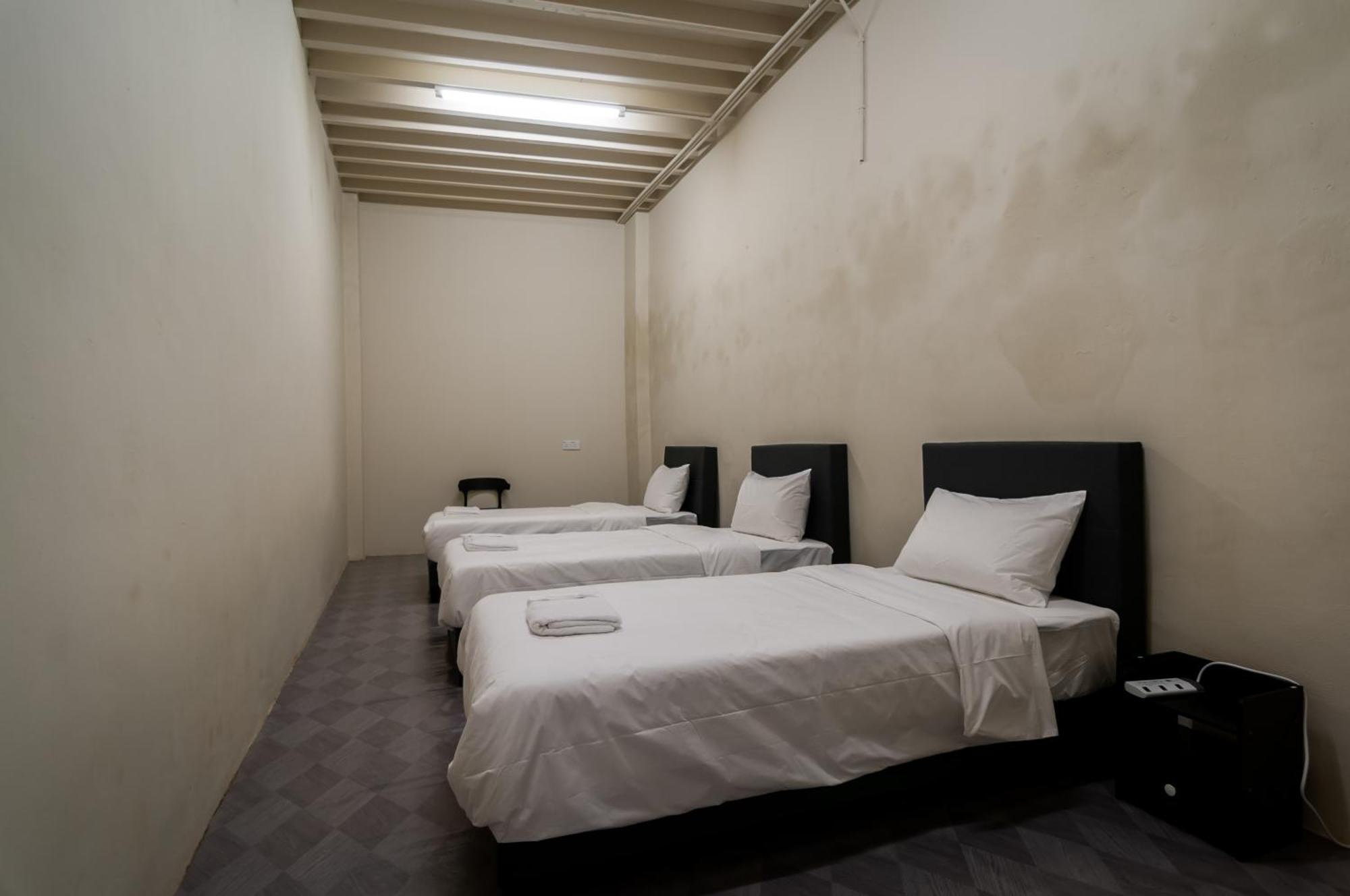 Aayu Beach St George Town Penang Exterior foto